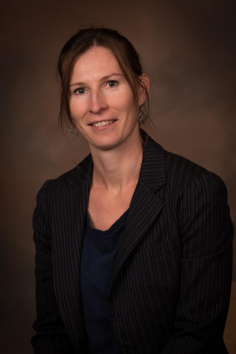 Dr. Claire Scholtes Acevedo